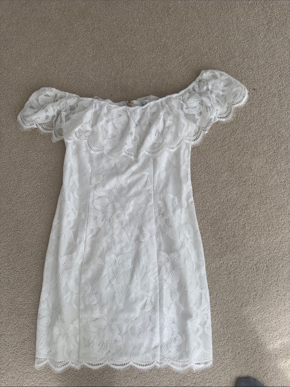 Off-Shoulder White Lace Women’s Dress
